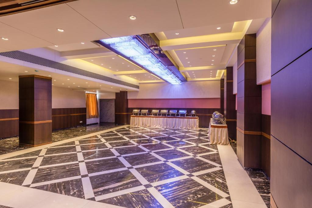 The President-A Boutique Hotel Ahmadábád Exteriér fotografie